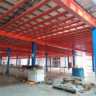 鋼結(jié)構(gòu)平臺(tái)